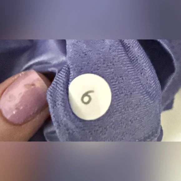 Lululemon Run: Essential Jacket - Picture 8 of 10